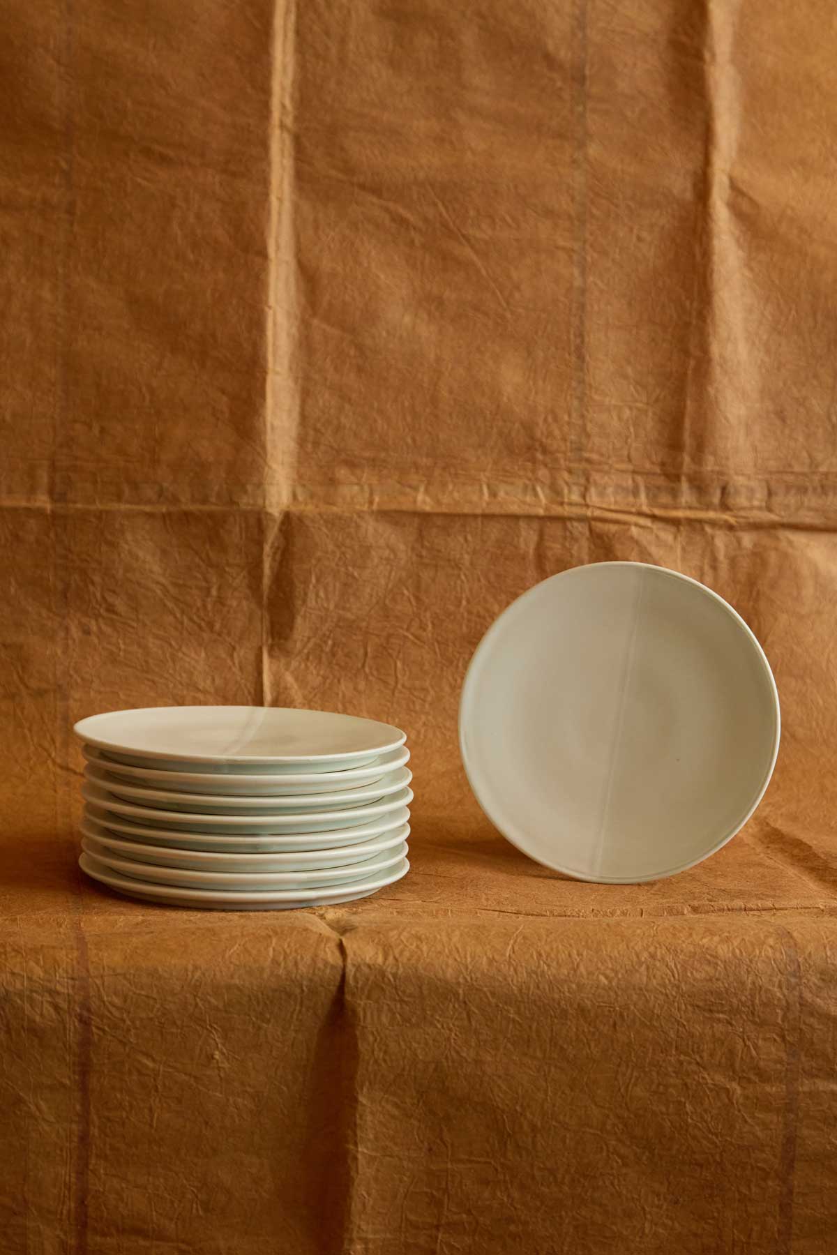 White Moon Plate | Rokubei Gama